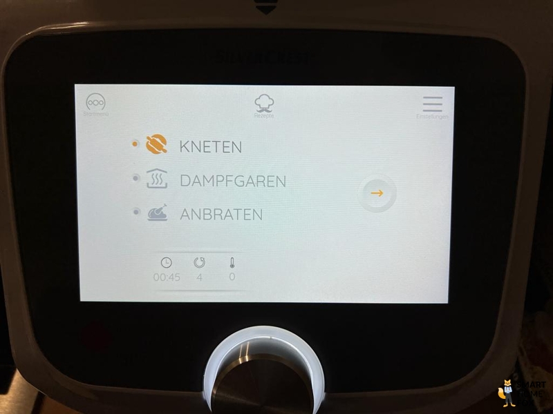 Man sieht die Einstellungen auf dem Monsieur Cuisine.